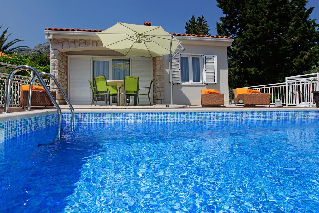 Vacation Home Villa Oleandra Бол Экстерьер фото